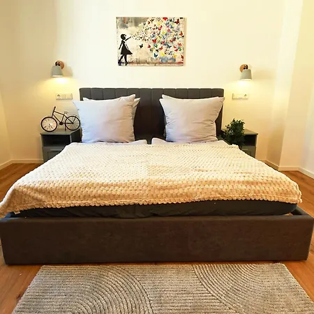 Appartement Zum Goldgraeber - Stilvoll Wohnen - Parkplatz - Perfekt Fuer Moselurlaub Verbandsgemeinde Bernkastel-Kues