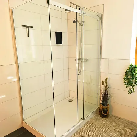 Appartement Zum Goldgraeber - Stilvoll Wohnen - Parkplatz - Perfekt Fuer Moselurlaub Verbandsgemeinde Bernkastel-Kues