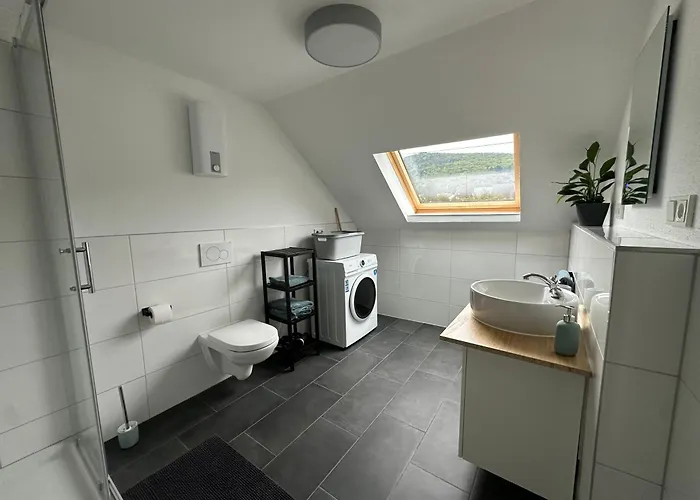 Zum Goldgraeber 베른카슈텔쿠에스